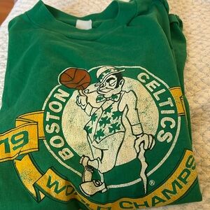 Celtics t shirt